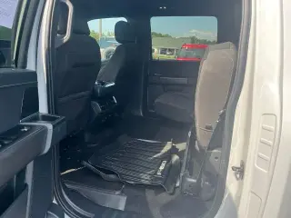 Ford F-150 2024 4x4 XLT 4dr SuperCrew 5.5 ft. SB