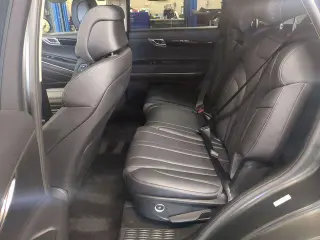 Genesis GV80 2025 AWD 2.5T Standard 4dr SUV
