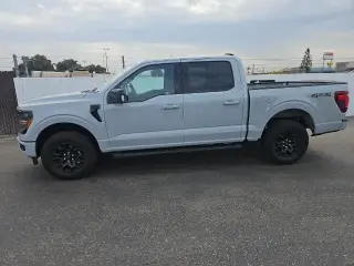 Ford F-150 2024 4x4 XLT 4dr SuperCrew 5.5 ft. SB