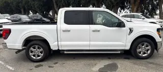 Ford F-150 2025 4x2 XLT 4 puertas SuperCrew 5,5 pies. SB