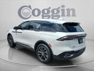 Lincoln Nautilus 2024 AWD Premiere 4dr SUV