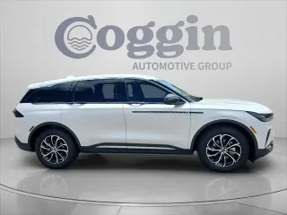 Lincoln Nautilus 2024 AWD Premiere 4dr SUV