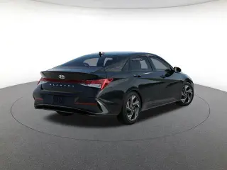 Hyundai ELANTRA 2026 SEL Sport Premium 4dr Sedán