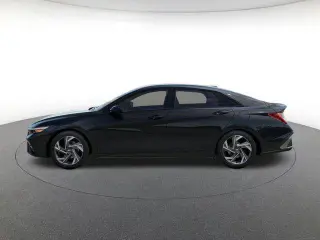 Hyundai ELANTRA 2026 SEL Sport Premium 4dr Sedan