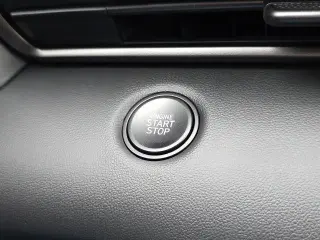 Hyundai ELANTRA 2026 SEL Sport Premium 4dr Sedán