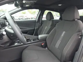 Hyundai ELANTRA 2026 SEL Sport Premium 4dr Sedán