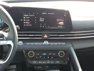 Hyundai ELANTRA Híbrido 2026 Limited 4dr Sedán