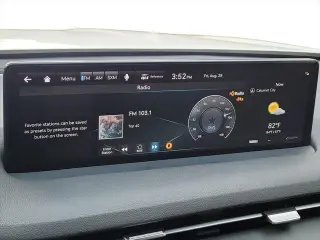 Genesis GV70 2023 AWD 2.5T Standard SUV de 4 puertas