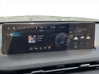 Genesis GV70 2023 AWD 2.5T Standard 4dr SUV