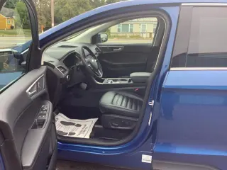 Ford Edge 2024 con tracción en las cuatro ruedas y SEL, SUV de 4 puertas