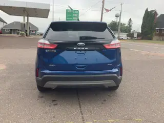 Ford Edge 2024 con tracción en las cuatro ruedas y SEL, SUV de 4 puertas
