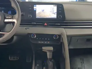 Hyundai ELANTRA 2026 SEL Sport Sedán 4 puertas