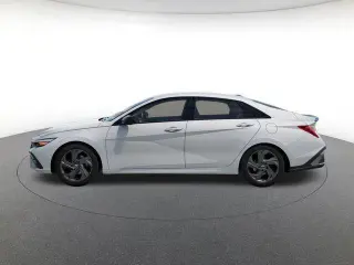 Hyundai ELANTRA 2026 SEL Sport 4dr Sedán