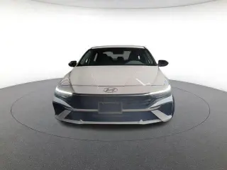 Hyundai ELANTRA 2026 SEL Sport 4dr Sedán