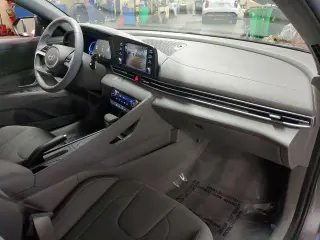 Hyundai ELANTRA 2026 SEL Sport 4dr Sedán