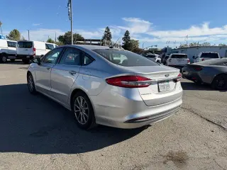 Ford Fusion 2017 SE 4dr Sedán