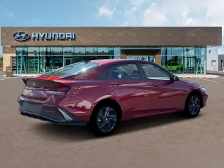 Hyundai ELANTRA 2026 SEL Sport 4dr Sedan