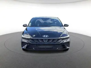 Hyundai ELANTRA 2026 SEL Sport 4dr Sedán