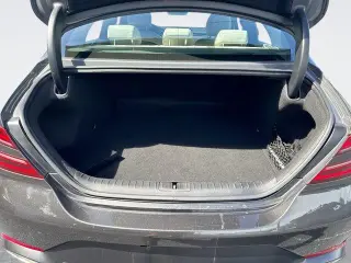 Genesis G70 2025 2.5T Standard 4dr Sedán