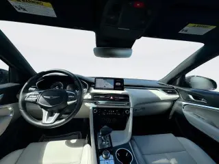 Genesis G70 2025 2.5T Standard 4dr Sedán
