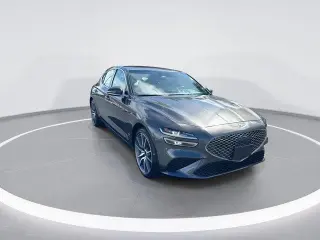 Genesis G70 2025 2.5T Standard 4dr Sedán