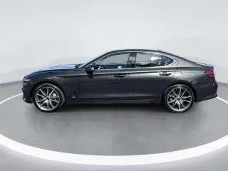 Genesis G70 2025 2.5T Standard 4dr Sedán