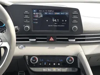 Hyundai ELANTRA 2026 SEL Sport Sedán 4 puertas