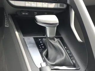 Hyundai ELANTRA 2026 SEL Sport Sedán 4 puertas