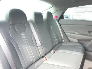 Hyundai ELANTRA 2026 SEL Sport Sedán 4 puertas