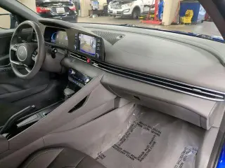 Hyundai ELANTRA 2026 SEL Sport 4dr Sedán