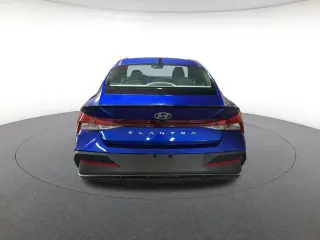 Hyundai ELANTRA 2026 SEL Sport 4dr Sedán