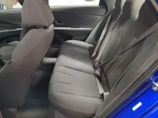 Hyundai ELANTRA 2026 SEL Sport 4dr Sedán