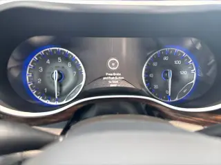 Chrysler Pacifica 2023 Limited 4dr Mini-Van