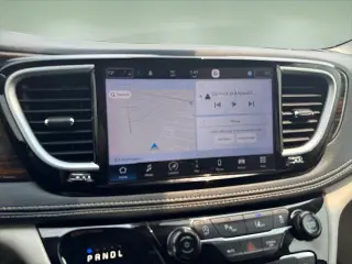 Chrysler Pacifica 2023 Limited 4dr Mini-Van