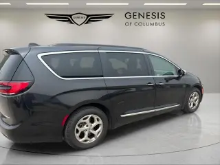 Chrysler Pacifica 2023 Limited 4dr Mini-Van