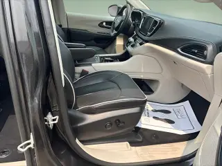 Chrysler Pacifica 2023 Limited 4dr Mini-Van