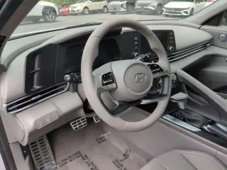 Hyundai ELANTRA 2026 SEL Sport 4dr Sedán