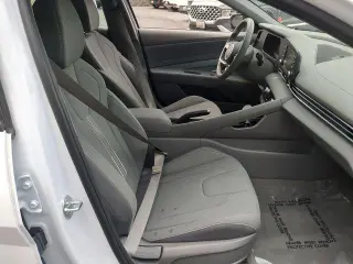 Hyundai ELANTRA 2026 SEL Sport 4dr Sedán
