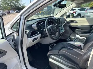 Chrysler Pacifica 2023 Touring L 4dr Mini-Van