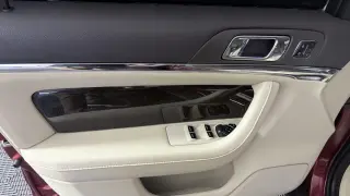 Lincoln MKS 2015