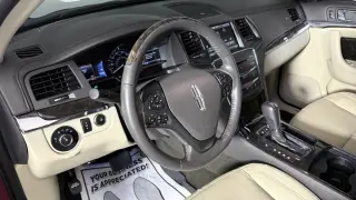 Lincoln MKS 2015