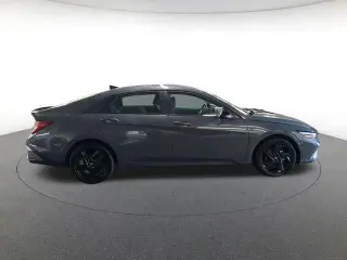 Hyundai ELANTRA 2026 SEL Sport 4dr Sedán
