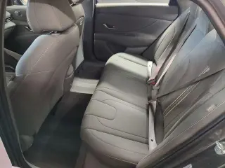 Hyundai ELANTRA 2026 SEL Sport 4dr Sedán