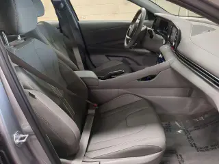 Hyundai ELANTRA 2026 SEL Sport 4dr Sedan