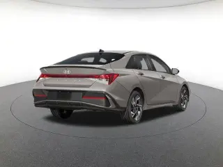 Hyundai ELANTRA 2026 SEL Sport 4dr Sedan
