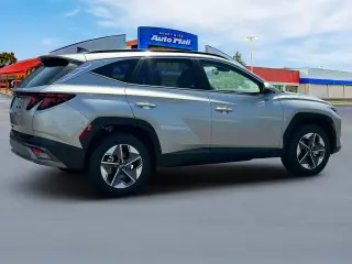 Hyundai TUCSON 2025 SEL 4dr SUV