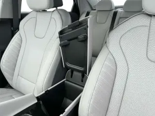 Hyundai ELANTRA 2024 Limited 4dr Sedán