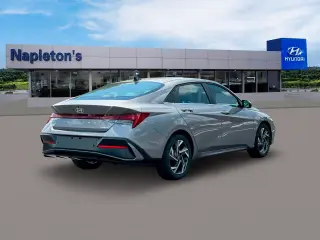 Hyundai ELANTRA 2024 Limited 4dr Sedán