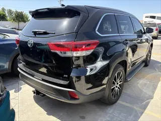 Toyota Highlander 2017 SE 4dr SUV