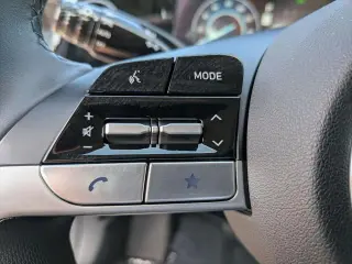 Hyundai ELANTRA Híbrido 2025 Limited Sedán 4 puertas